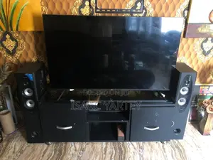 55” Itel Android Tv for Sell. Sliding Used With the Box With Speakers