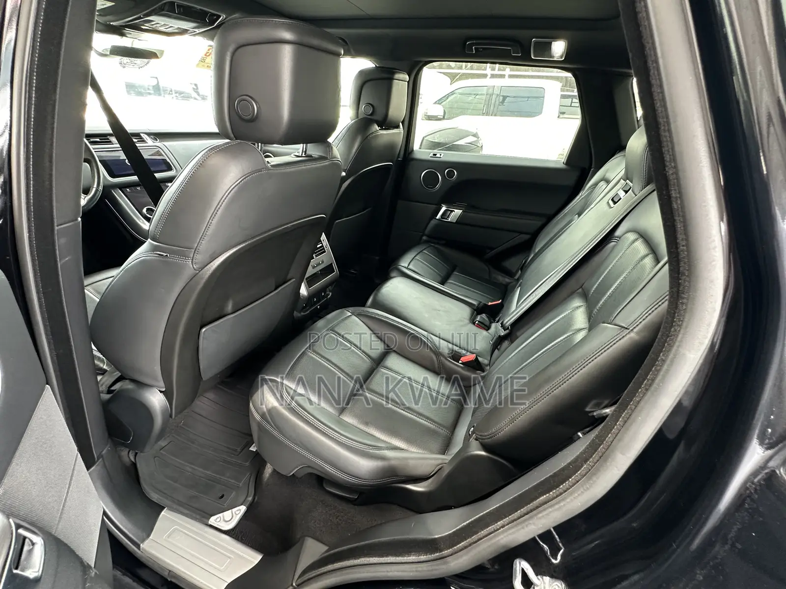Land Rover Range Rover 3.0L V6 Supercharged HSE 2019 Black
