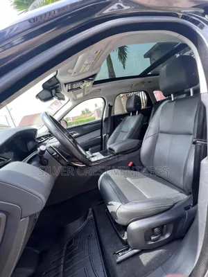 Land Rover Range Rover Velar S 2024 Black