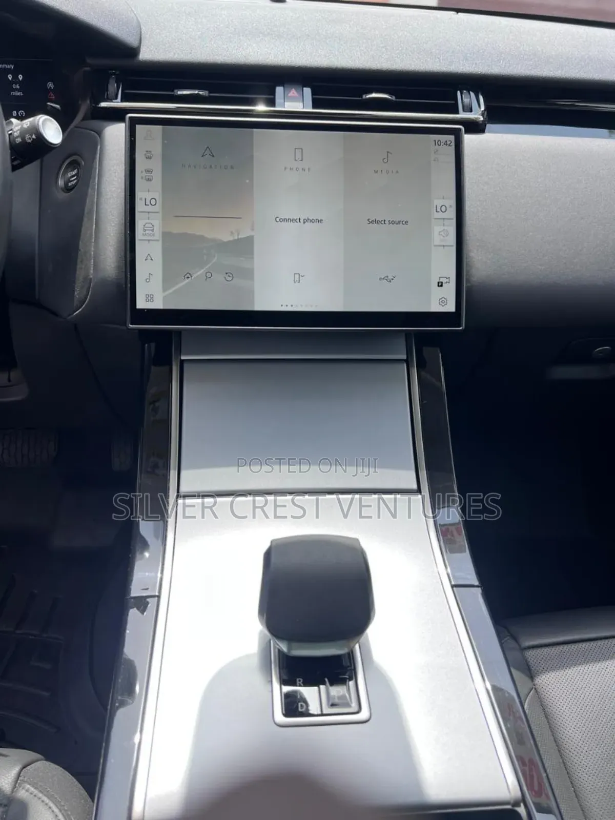 Land Rover Range Rover Velar S 2024 Black
