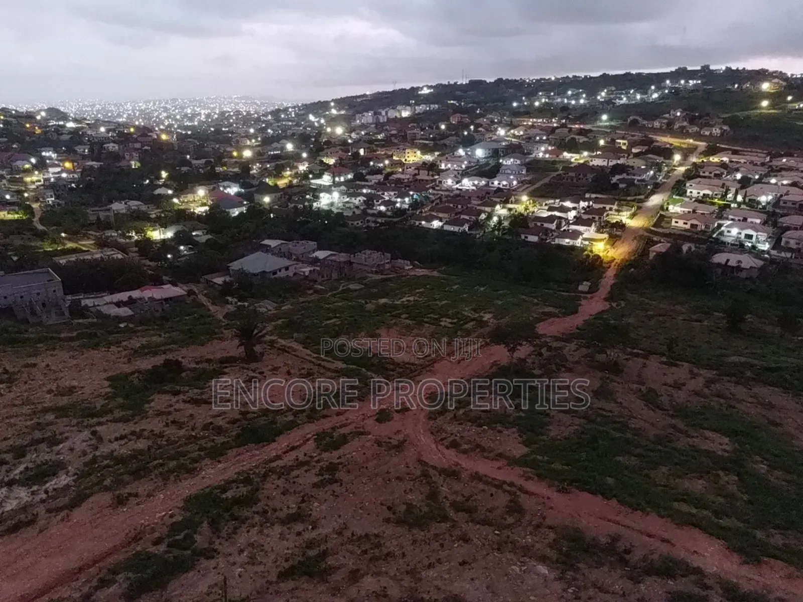 Land in Kwabenya