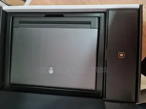 New Laptop Alienware M17x R2 16GB AMD Ryzen 9 SSD 1T