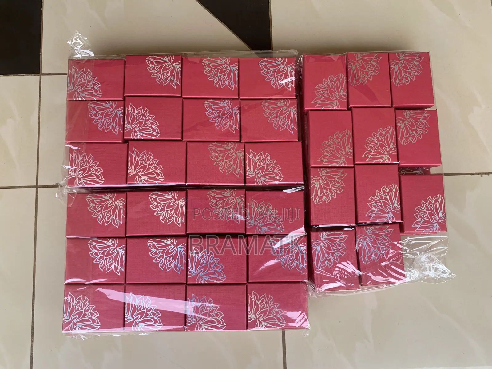 Set-Up Gift Box