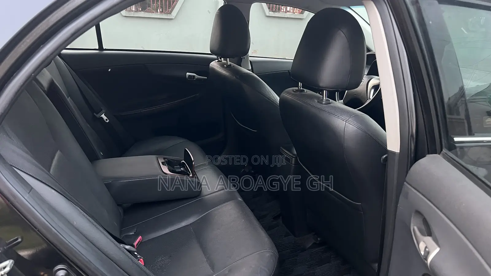 Toyota Corolla 2012 Black