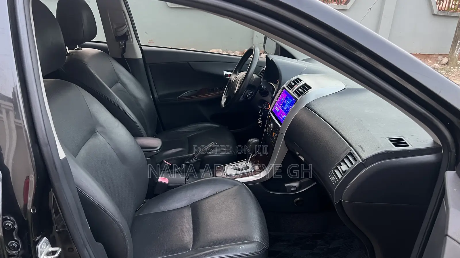 Toyota Corolla 2012 Black