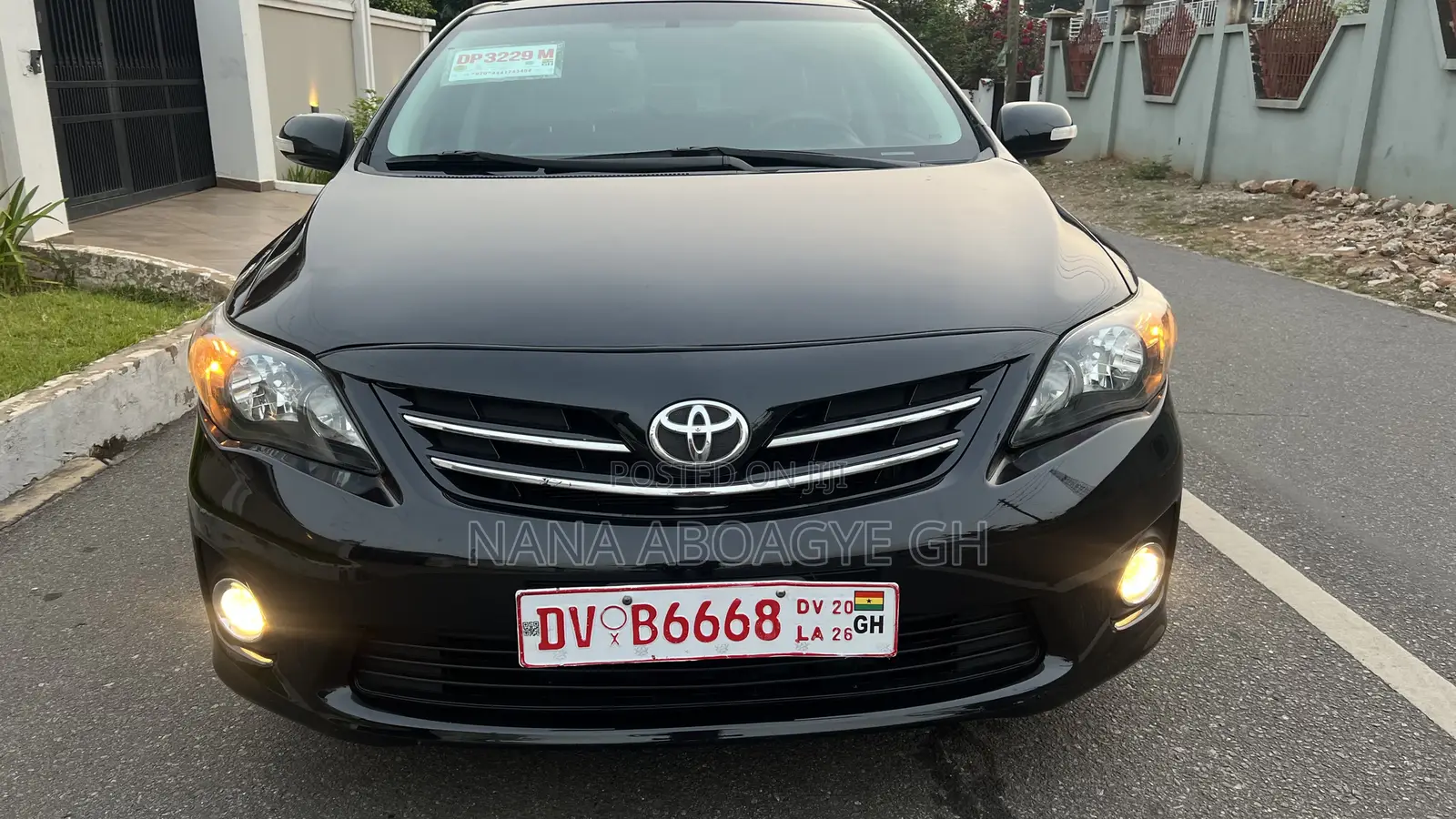 Toyota Corolla 2012 Black