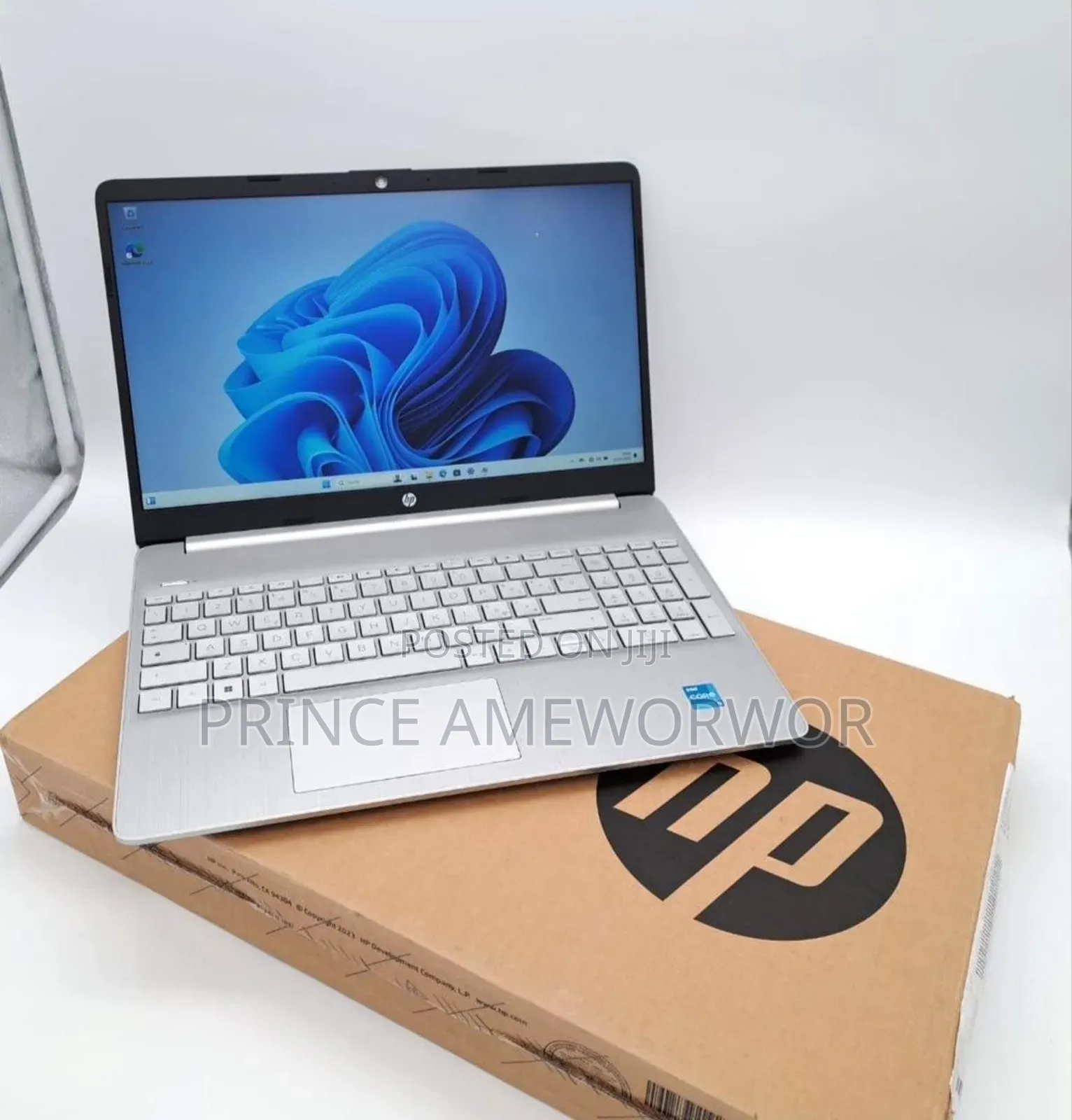 New Laptop 16GB HDD+SSD 512GB