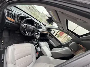 Honda CR-V Touring 4dr SUV AWD (1.5L 4cyl CVT) 2017 Gray