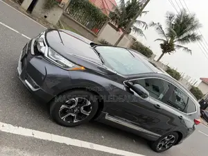Honda CR-V Touring 4dr SUV AWD (1.5L 4cyl CVT) 2017 Gray