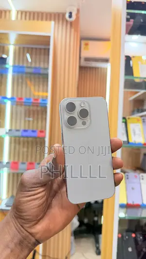 Apple iPhone 15 Pro 128 GB Gray
