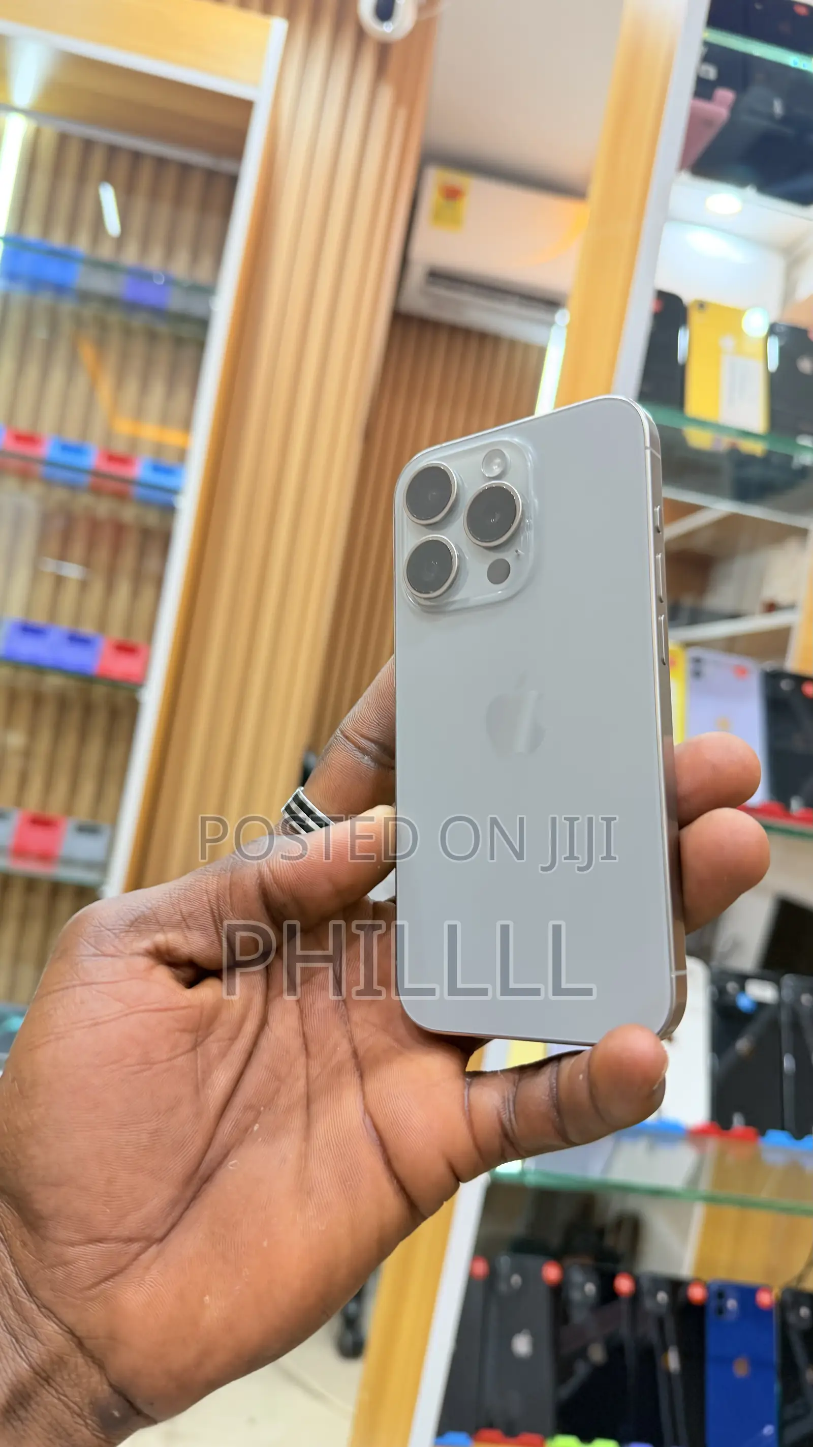 Apple iPhone 15 Pro 128 GB Gray