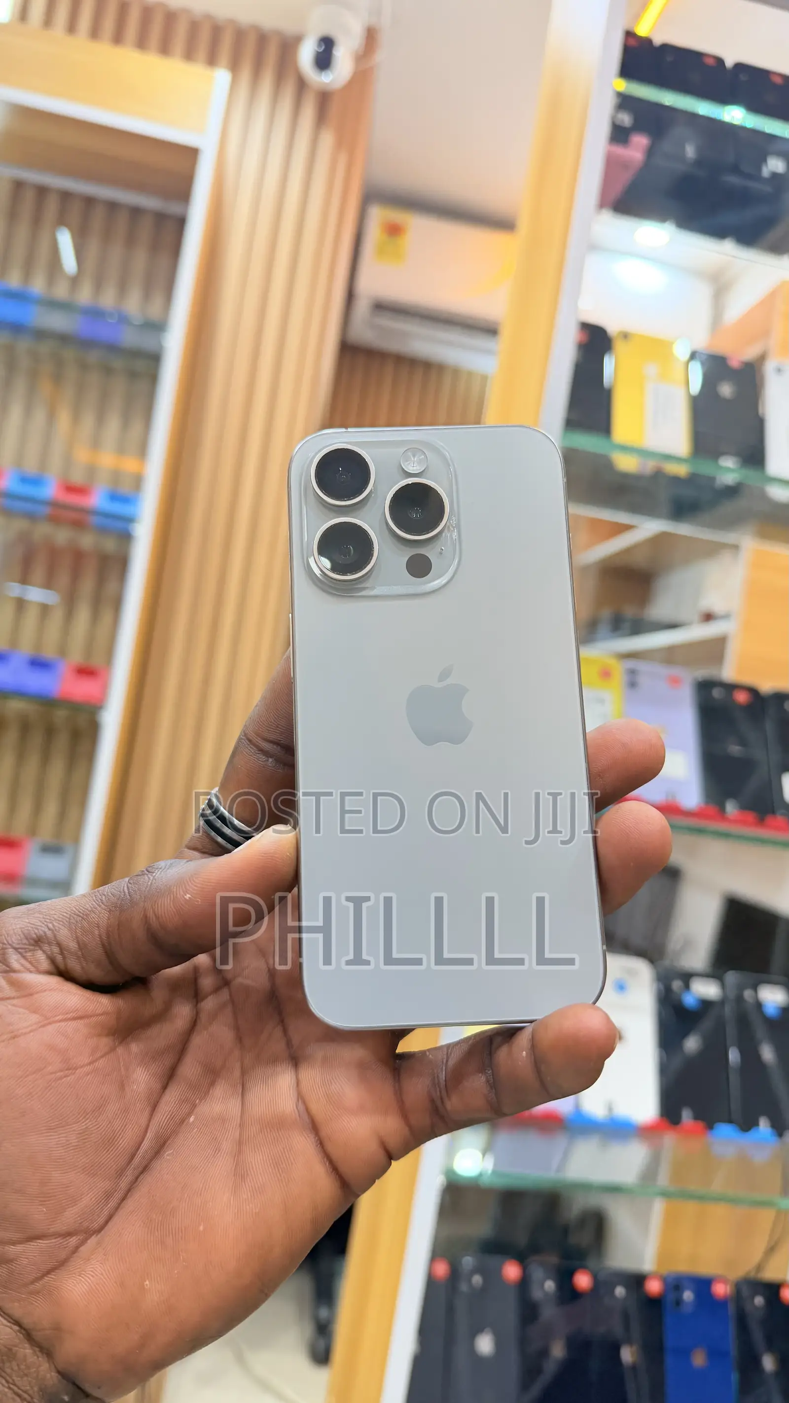 Apple iPhone 15 Pro 128 GB Gray