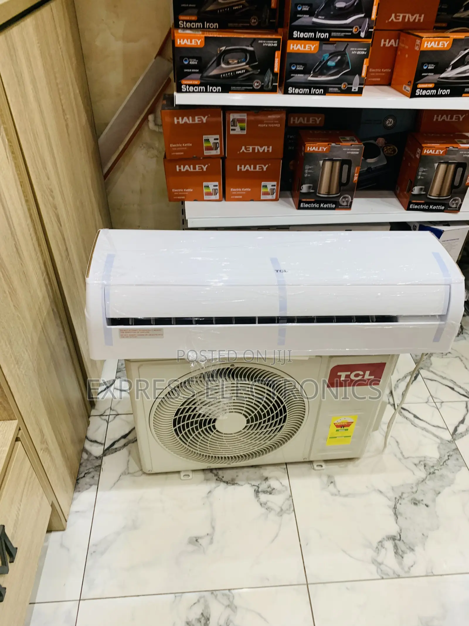 Slept Clean Filter TCL 1.5hp Split R410 Gas Air Conditioner