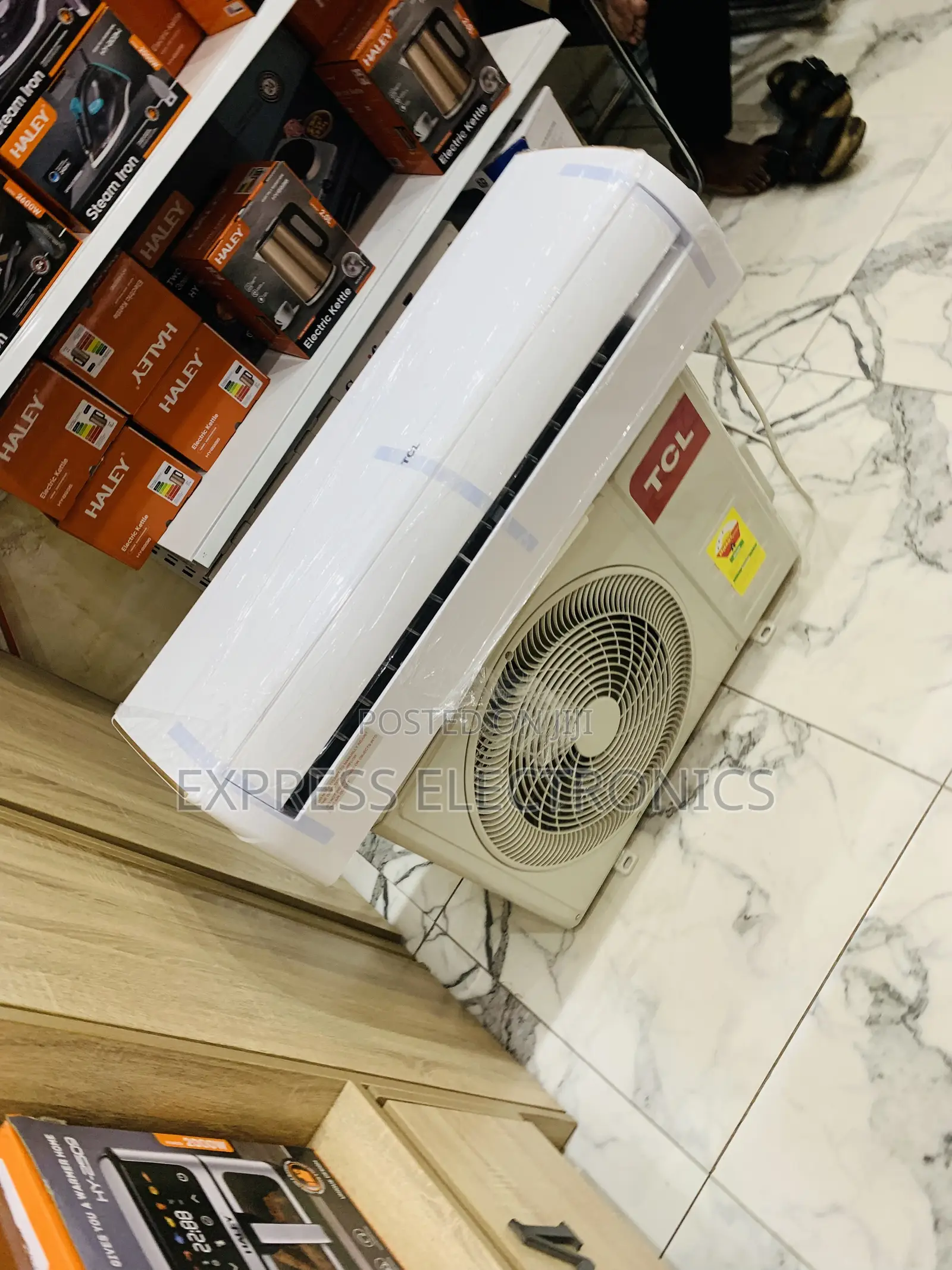 Newly Sealed White TCL 1.5hp R410 Gas