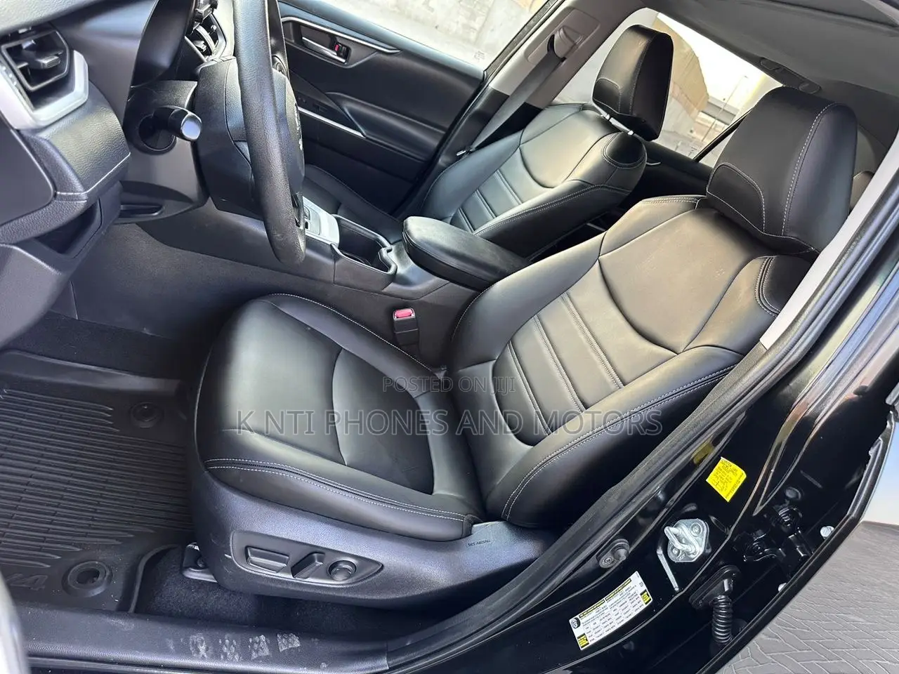 Toyota RAV4 2023 Black