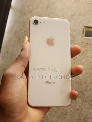 Apple iPhone 8 64 GB Gold