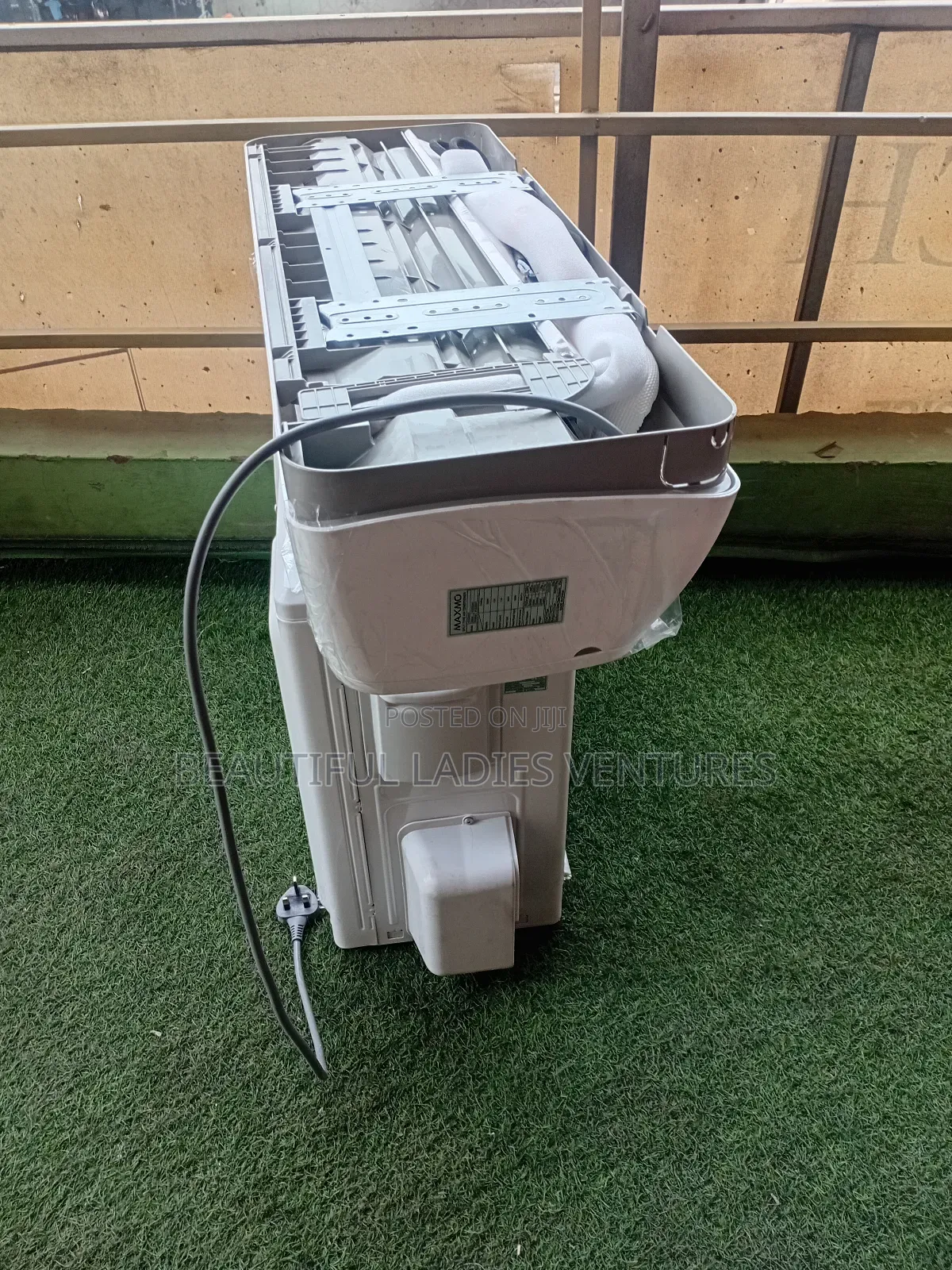 Maxmo 1.5hp Air Condition Turbo Cooling Maxmo Low Power Consumption