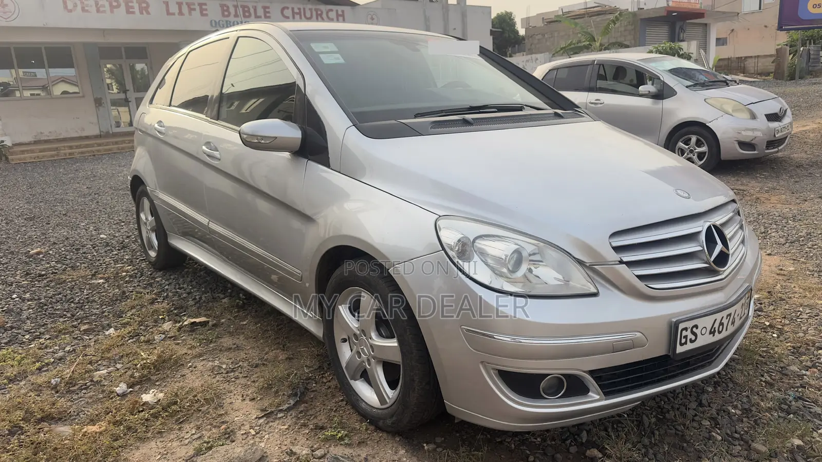 Mercedes-Benz C200 2010 Gray