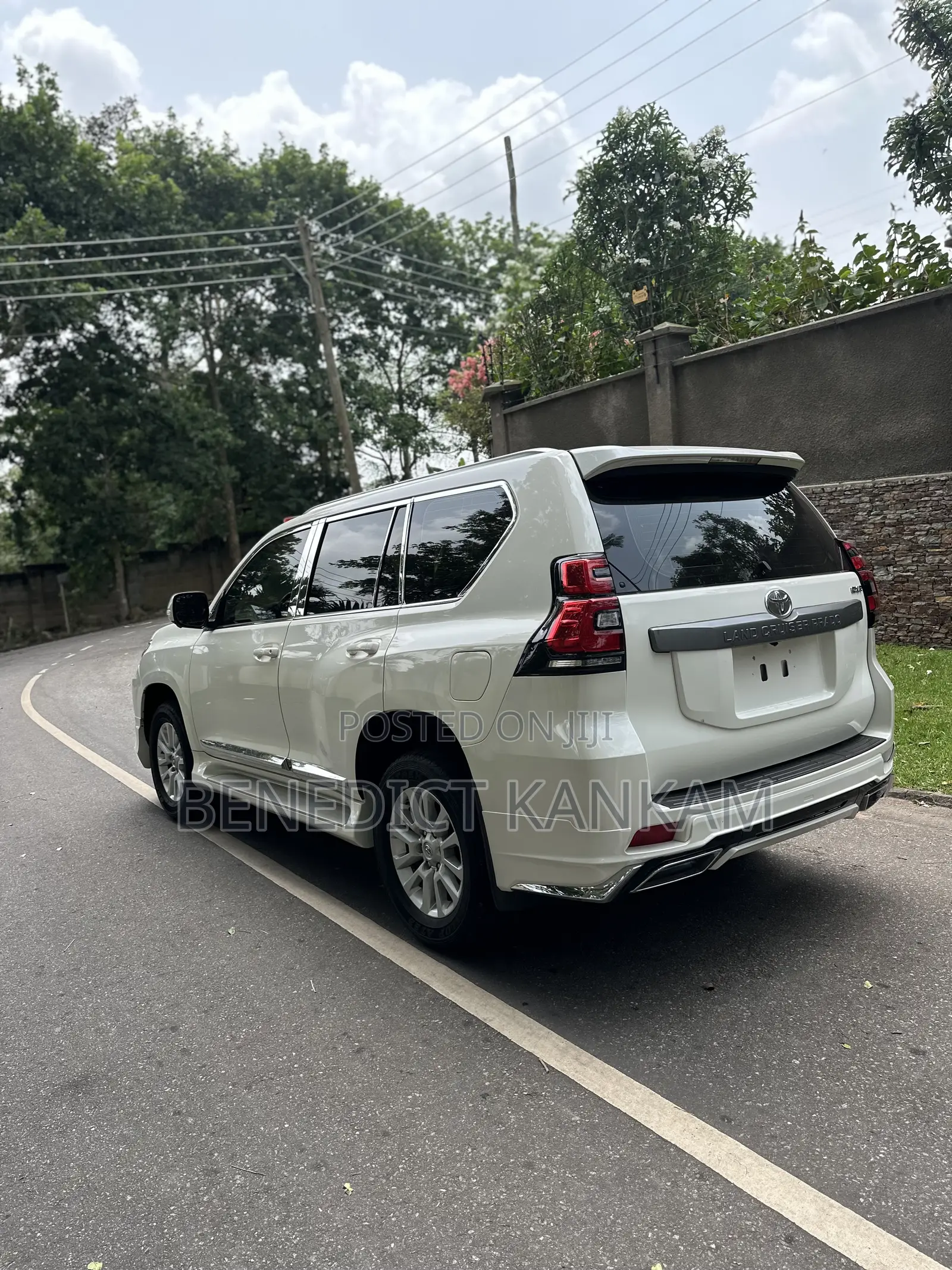 Toyota Land Cruiser Prado 4.0 Petrol GX-R 2017 White