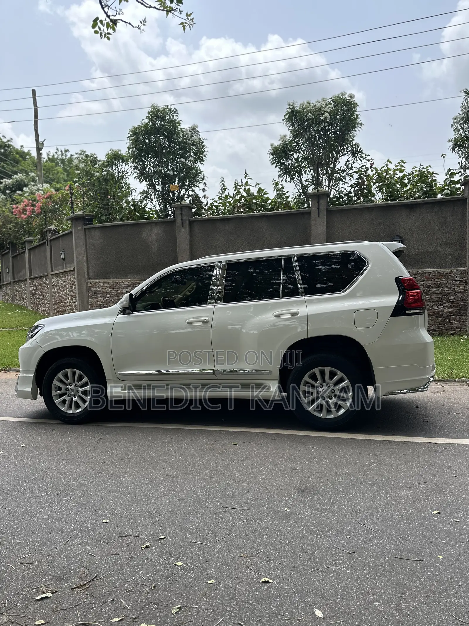 Toyota Land Cruiser Prado 4.0 Petrol GX-R 2017 White