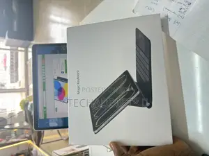 iPad 11th(A16,2025)/10th Gen Magic Keyboard Case