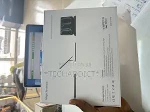 iPad 11th(A16,2025)/10th Gen Magic Keyboard Case