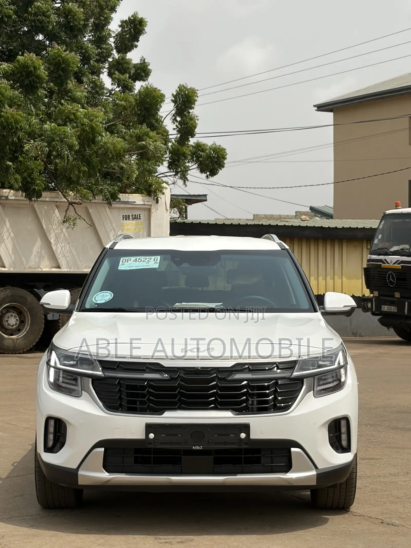 Kia Seltos S AWD 2026 White