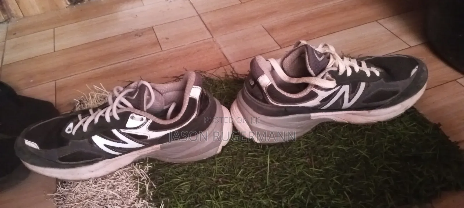 New Balance Sneaker