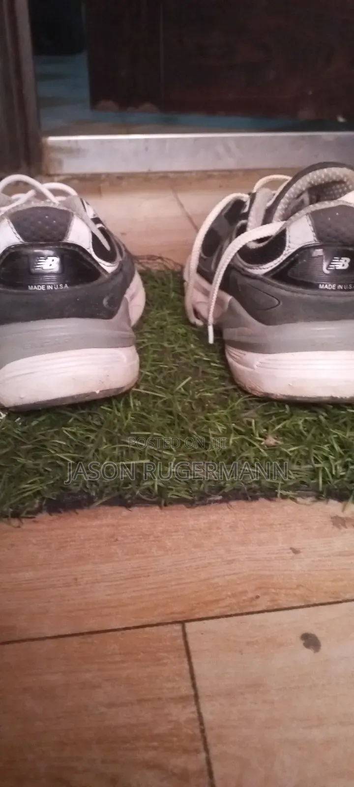 New Balance Sneaker