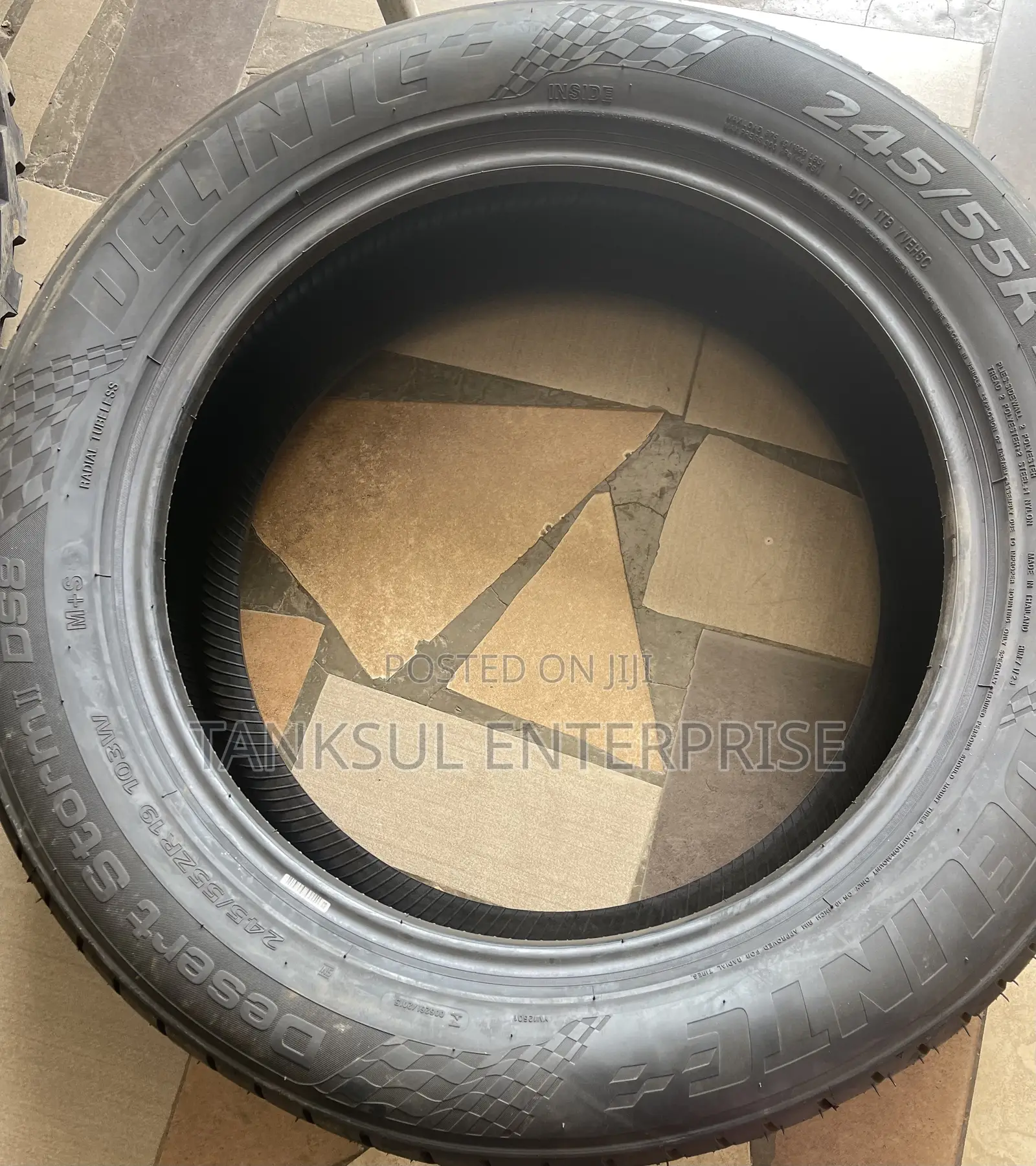 Delinte 245 55 R19