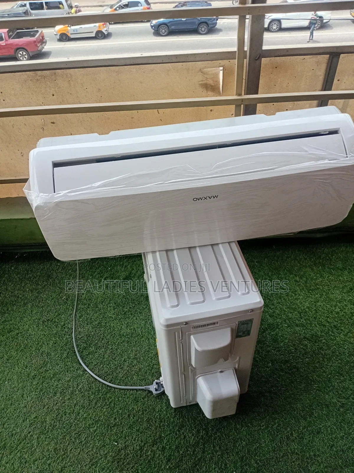 Maxmo 1.5hp Air Condition Strong Airflow Maxmo 1.5hp Silent Operation