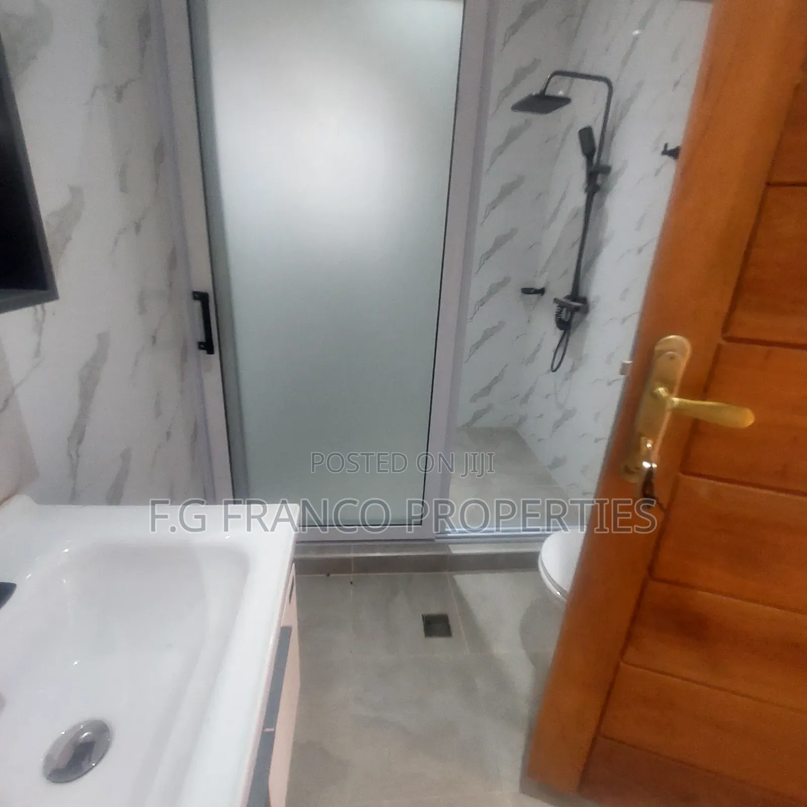 3bdrm House in Kg Franco Properties, Spintex for sale