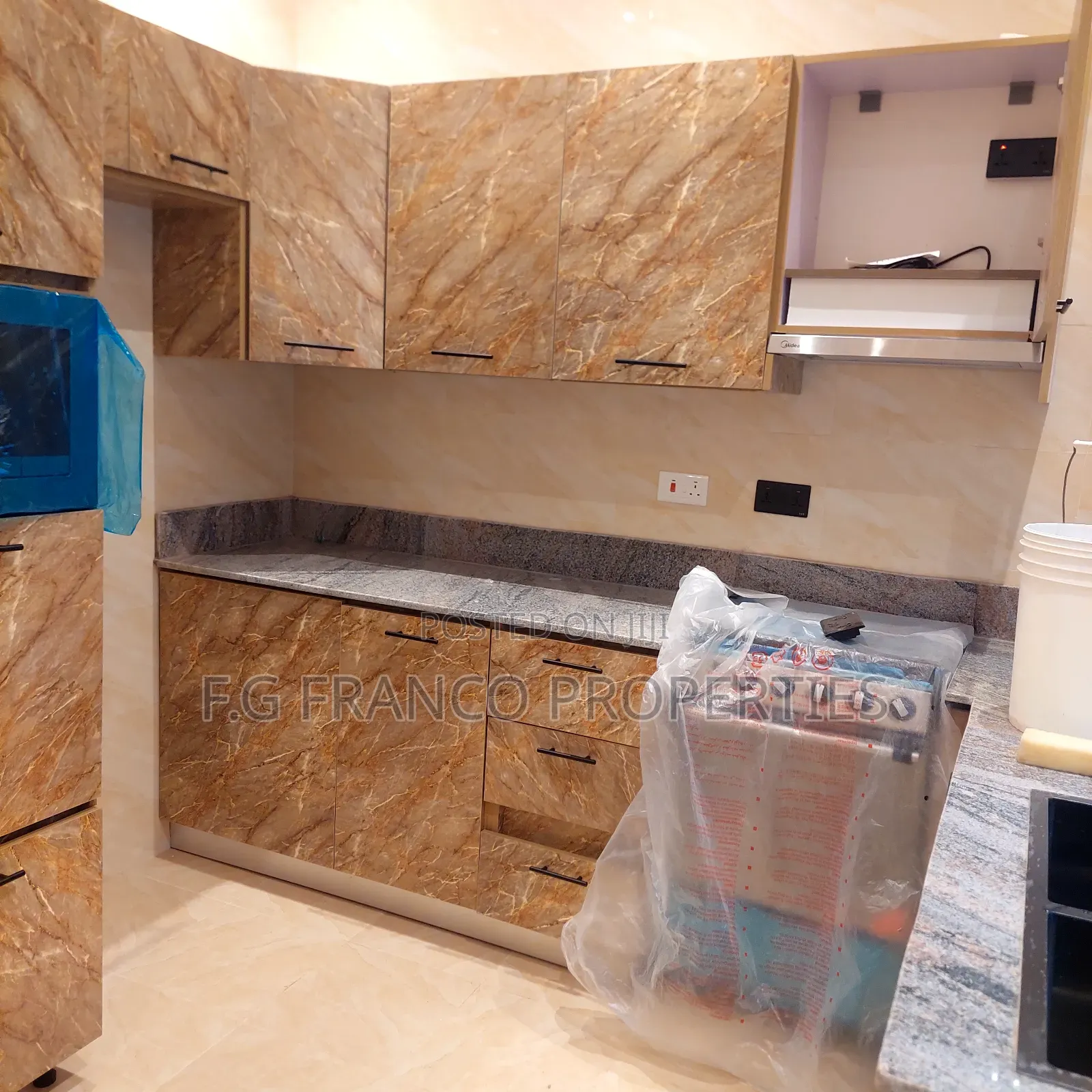 3bdrm House in Kg Franco Properties, Spintex for sale