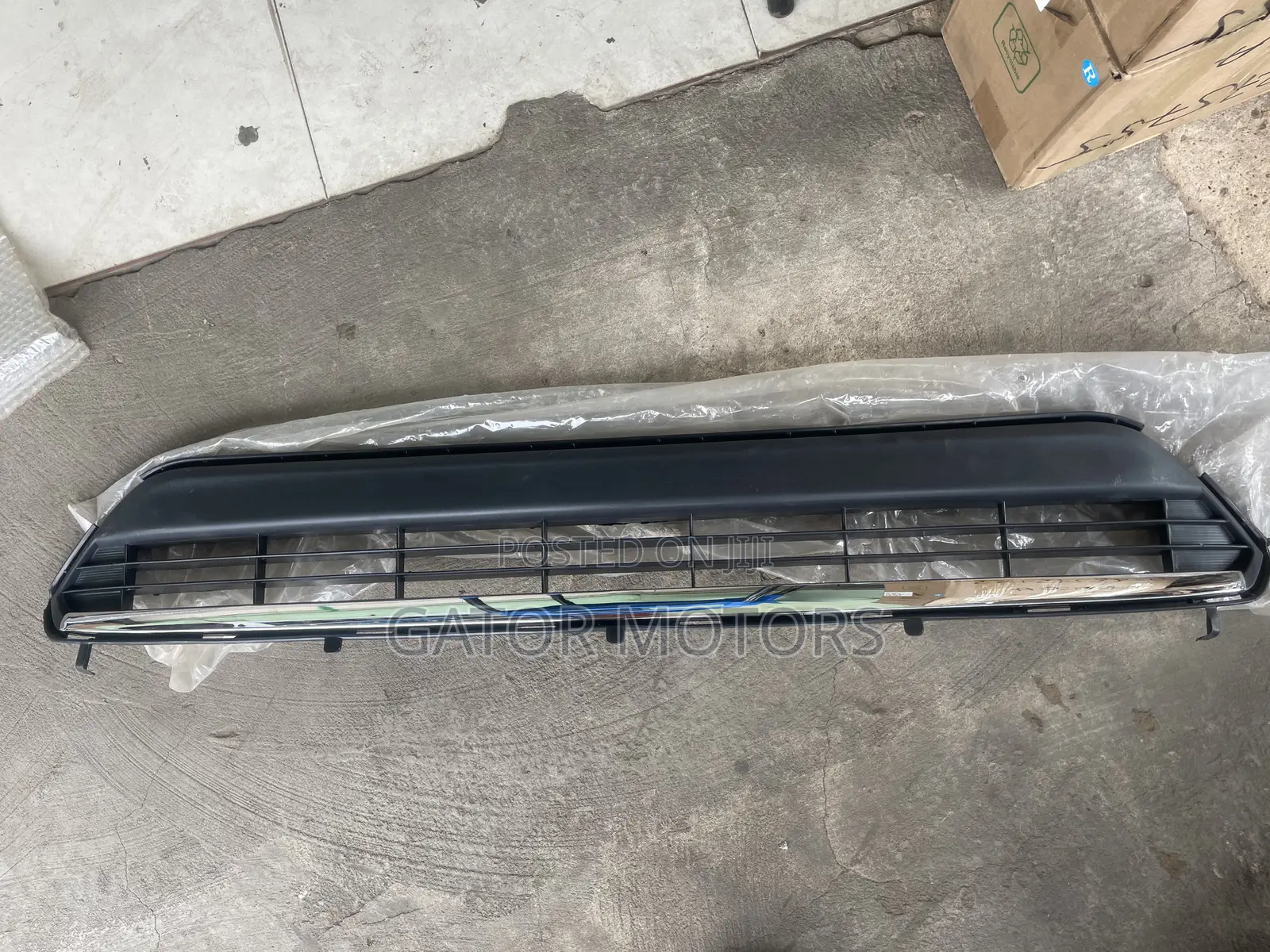 Highlander 2011 2012 2013 Bumper Grille Shell With Chrome Shinning