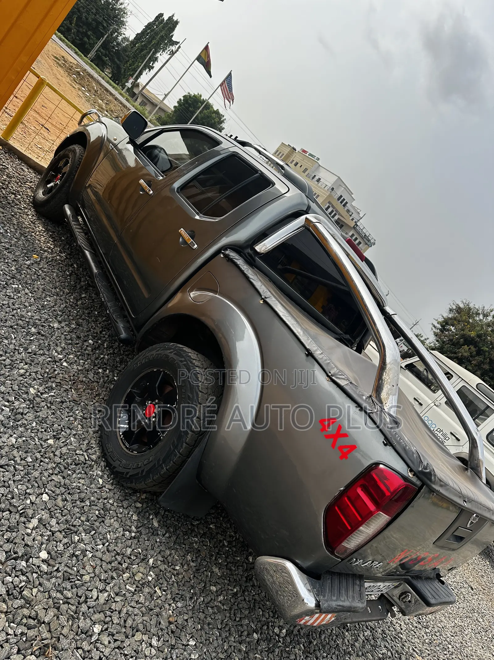 Nissan Navara 2.5 dCi 2011 Gray