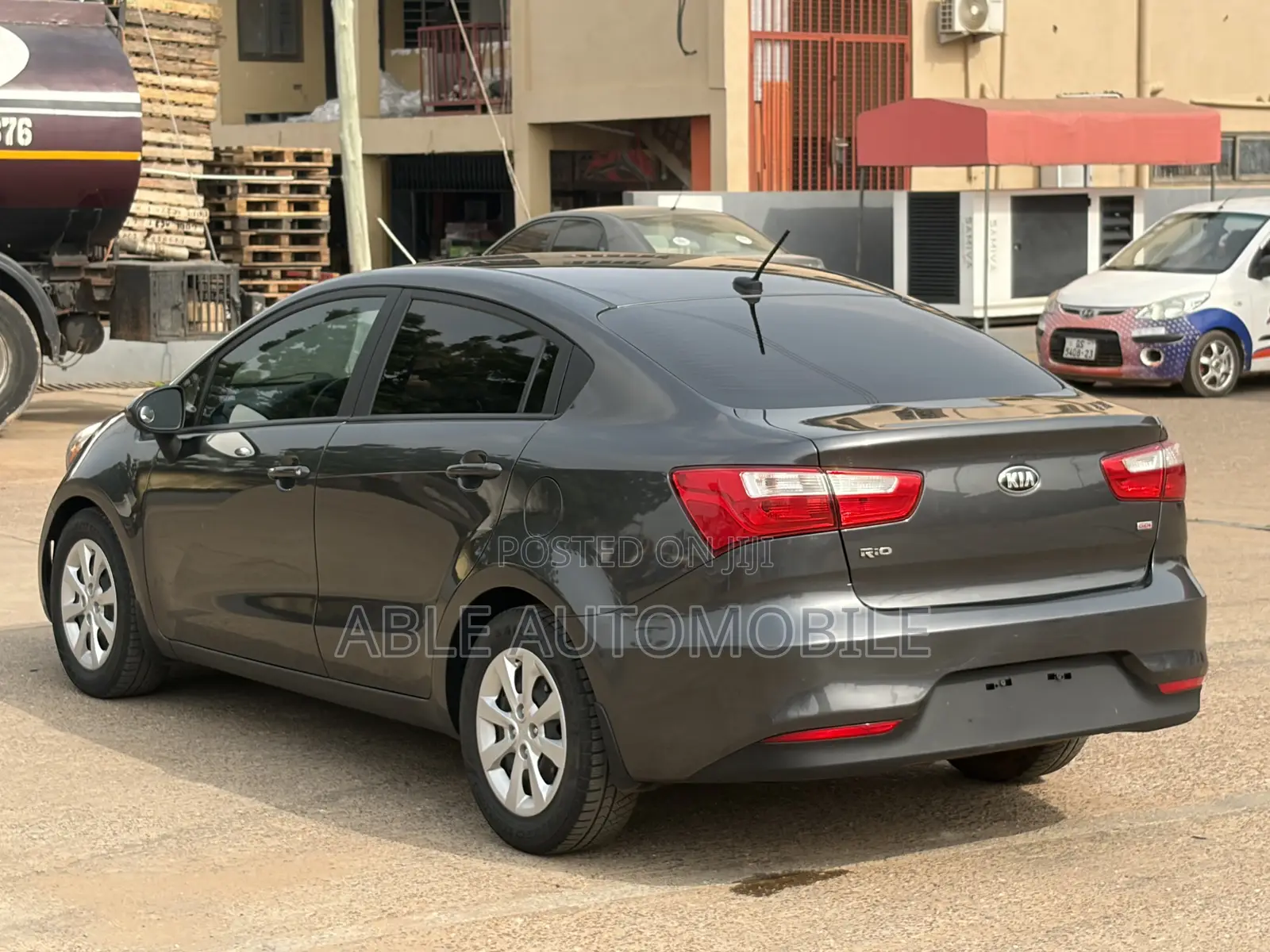 Kia Rio EX 4dr Sedan (1.6L 4cyl 6A) 2016 Gray