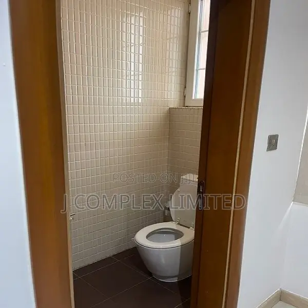 5bdrm House in US Embassy Area for sale