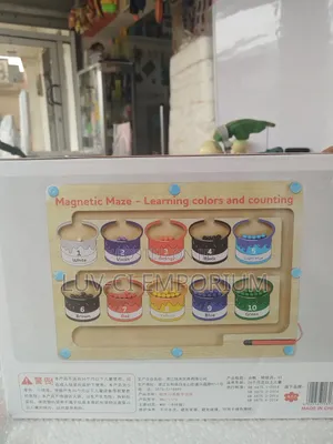 Color Classification Number Maze