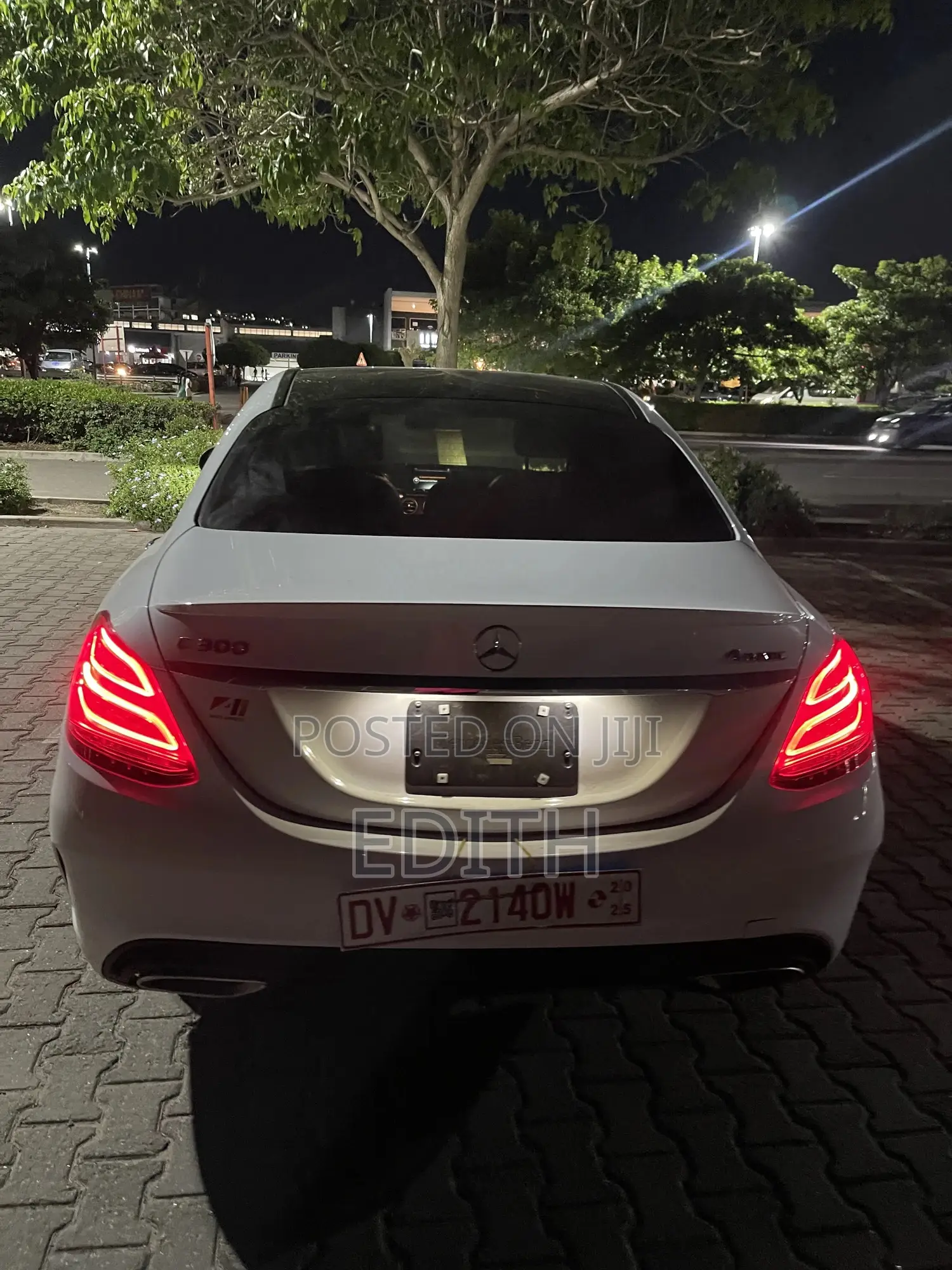 Mercedes-Benz C300 Sport 4Matic Sedan AWD (2.0L 4cyl 7A) 2017 White