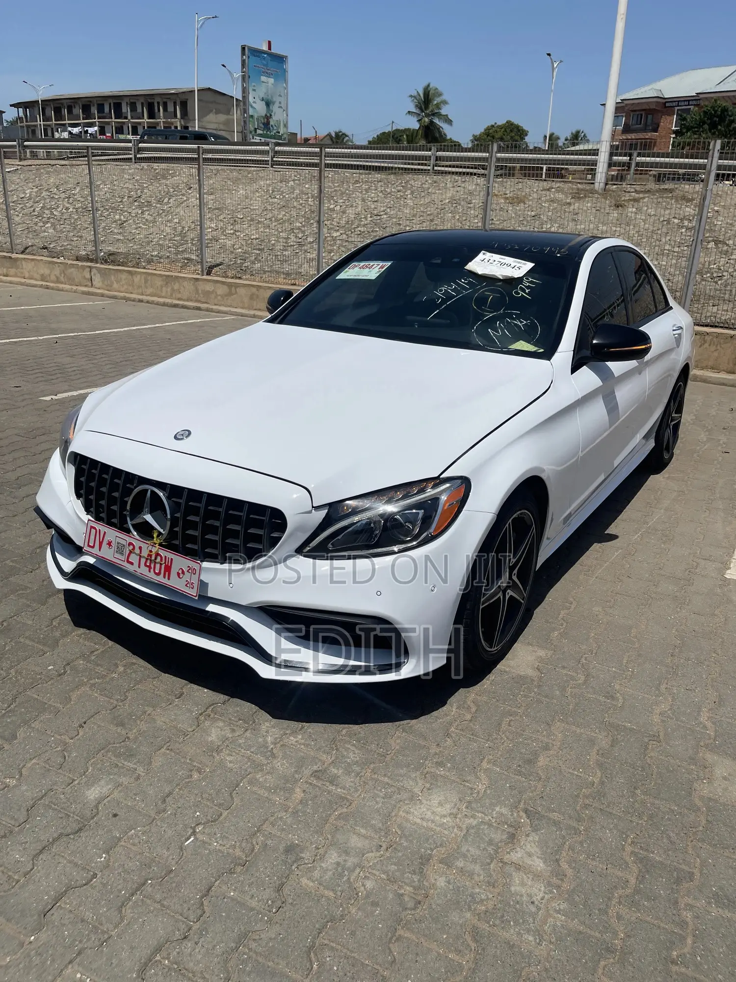 Mercedes-Benz C300 Sport 4Matic Sedan AWD (2.0L 4cyl 7A) 2017 White