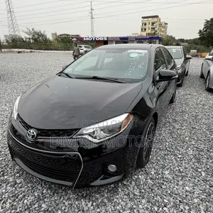 Toyota Corolla S Plus 4dr Sedan (1.8L 4cyl CVT) 2016 Black