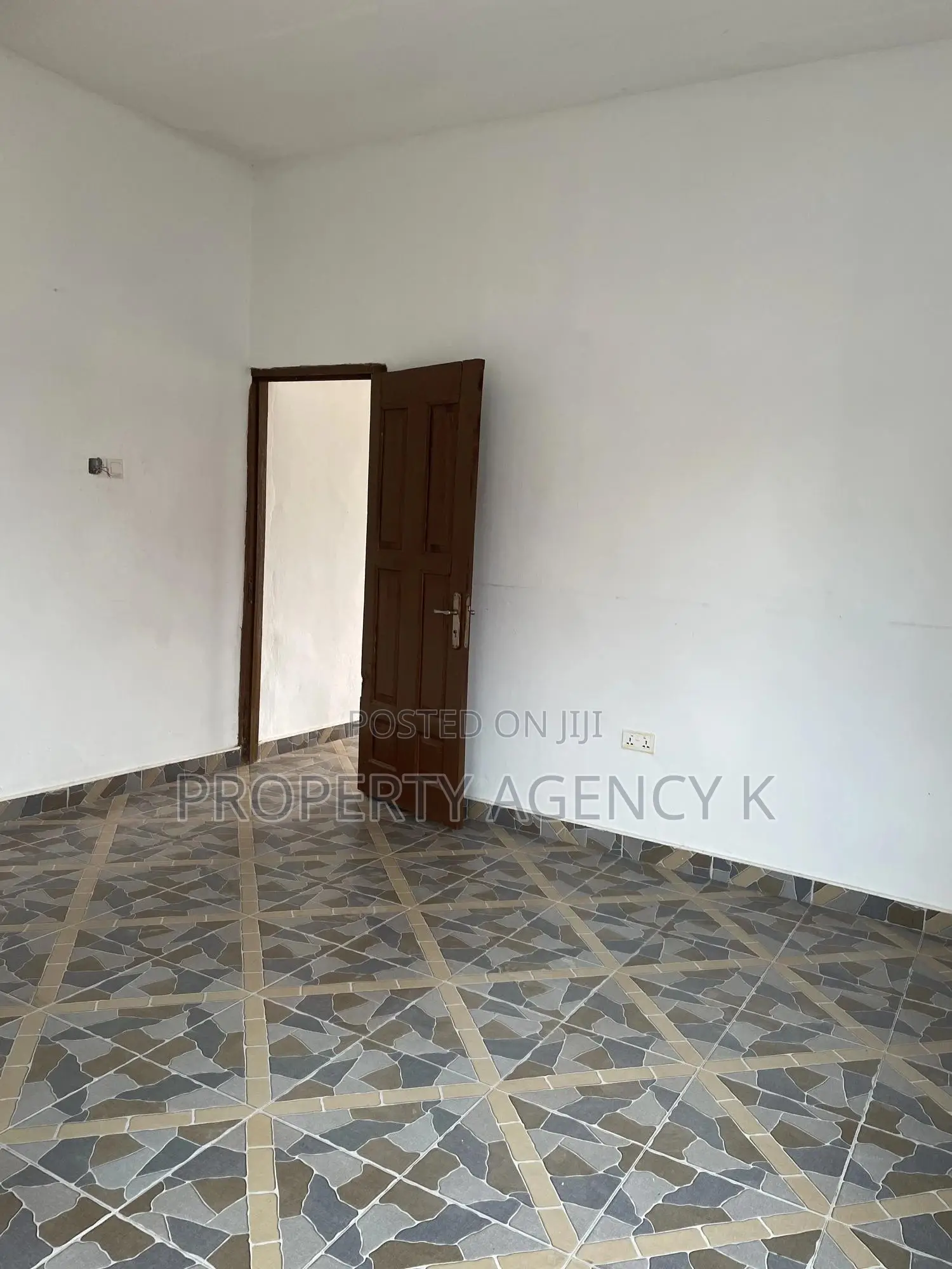 1bdrm Apartment in Accad Properties, Old Barrier for rent
