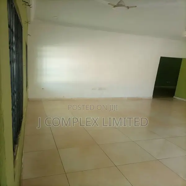 5bdrm House in US Embassy Area for rent