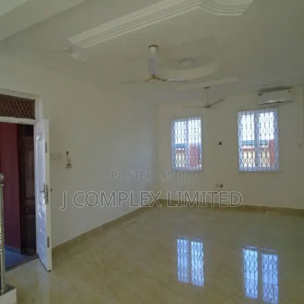 5bdrm House in US Embassy Area for rent