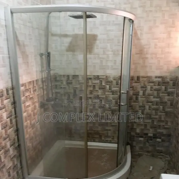 5bdrm House in US Embassy Area for rent