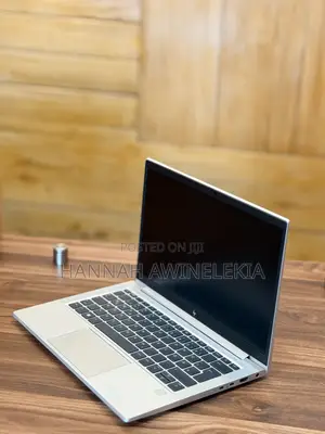 Laptop HP EliteBook 835 G7 8GB AMD Ryzen 5 SSD 256GB