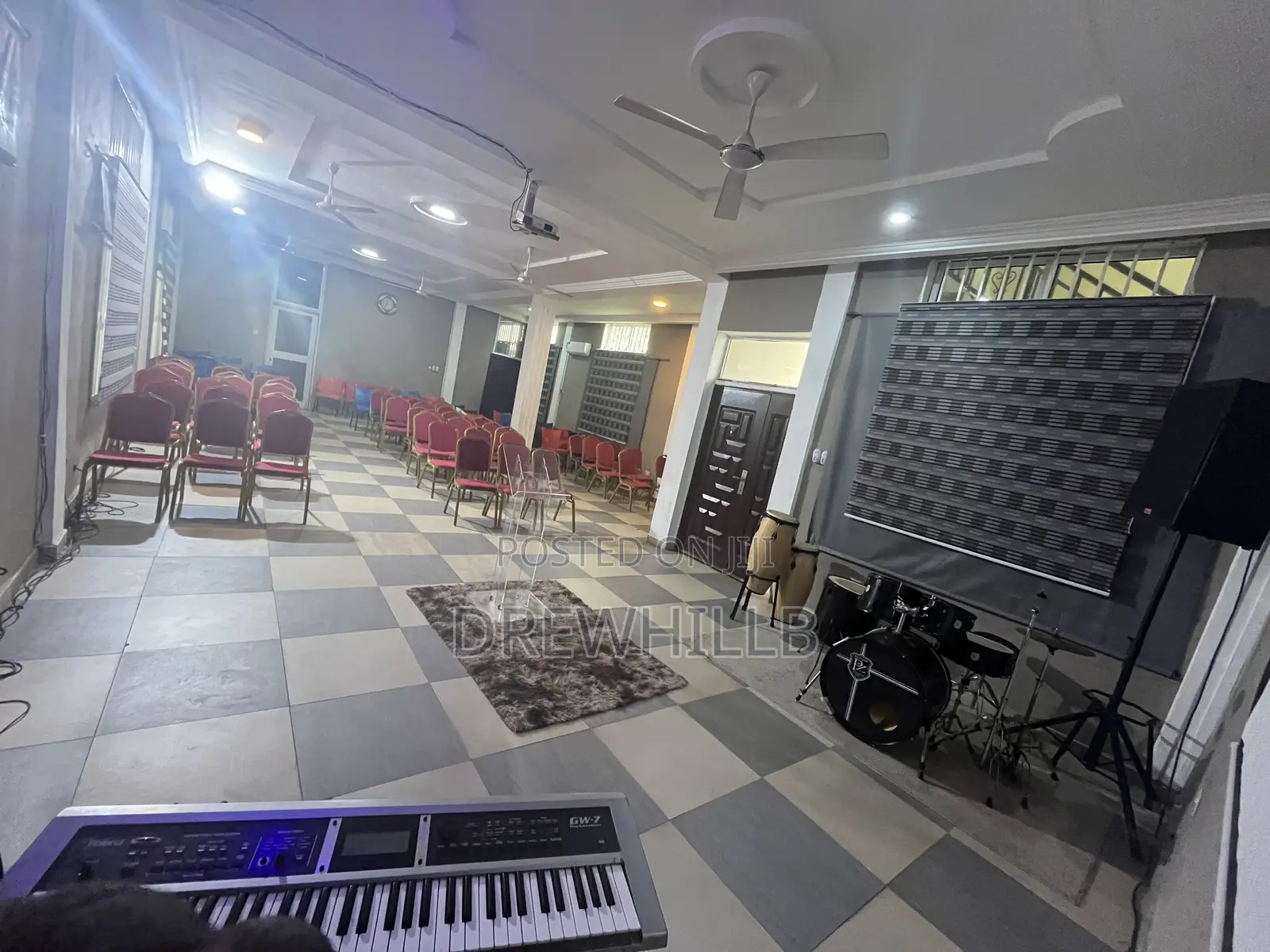 Fully Furnished Conference Hall (Pay as You Go)