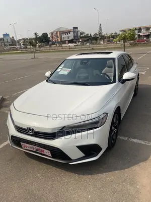 Honda Civic EX-L 2022 White