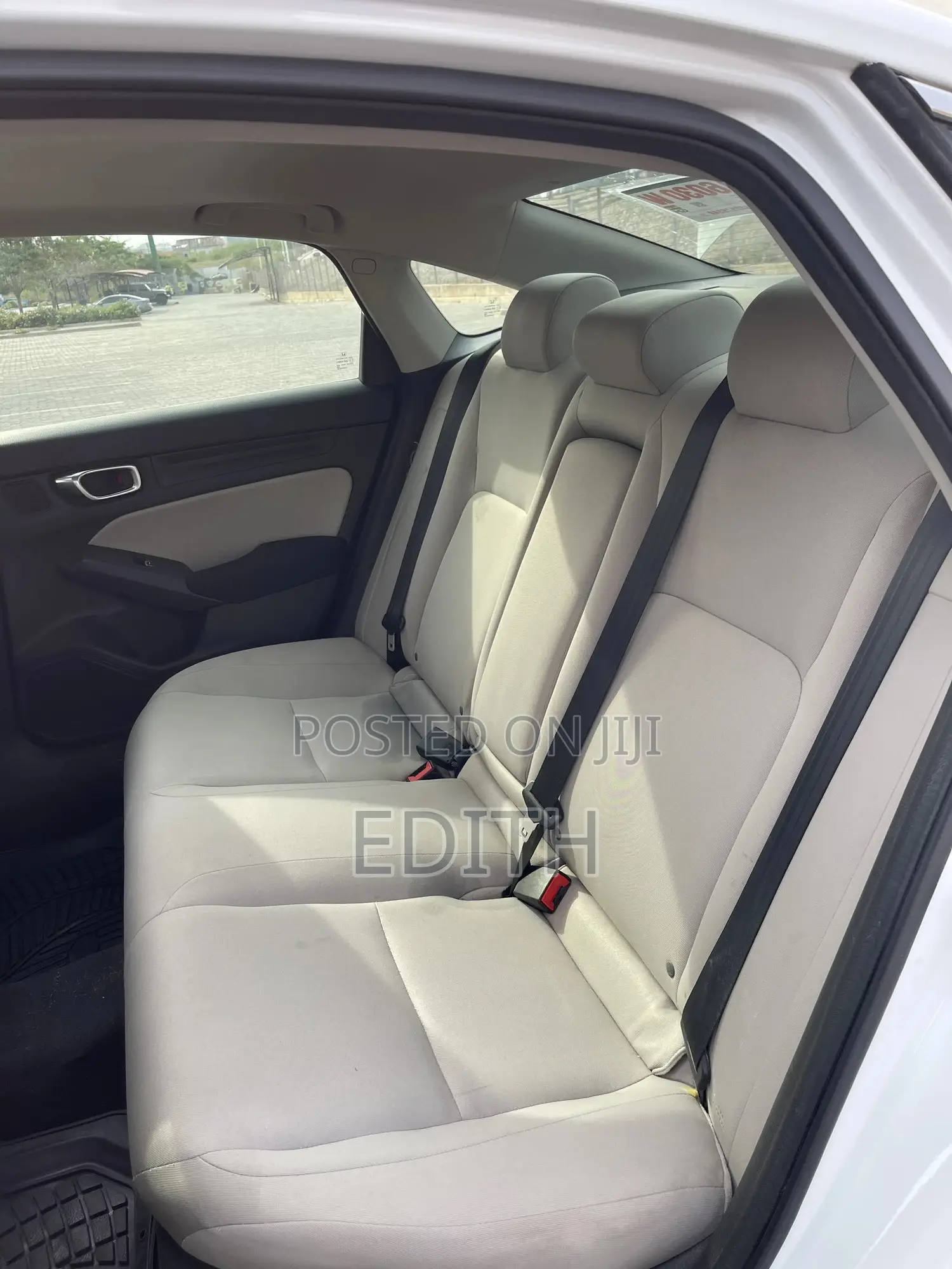 Honda Civic EX-L 2022 White