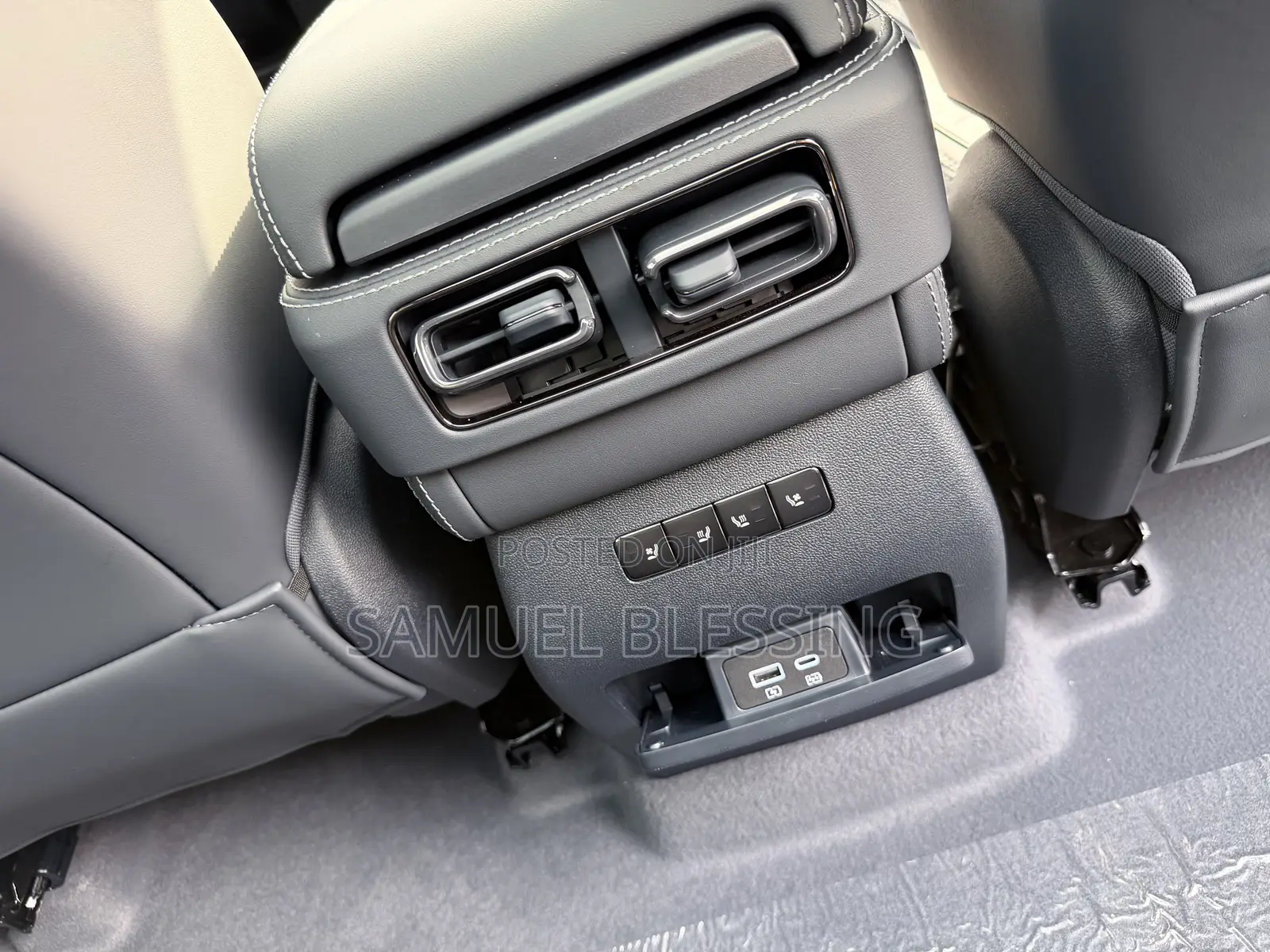 New BYD Leopard 5 2026 Gray
